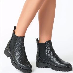 New Gia-Stud-Quilted Chelsea Boot 